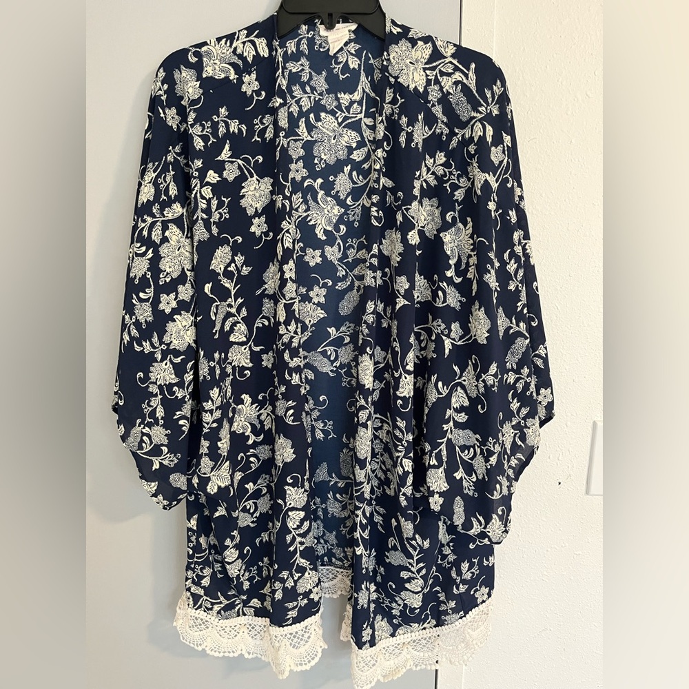 Floral Kimono with Lace Trim